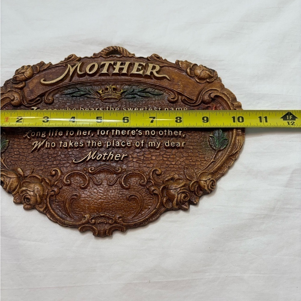 Vintage 70’s Mother Chalkware Wall Plaque Art Hanging - Picture 2 of 7